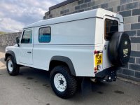LAND ROVER DEFENDER 110