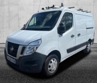 NISSAN NV400